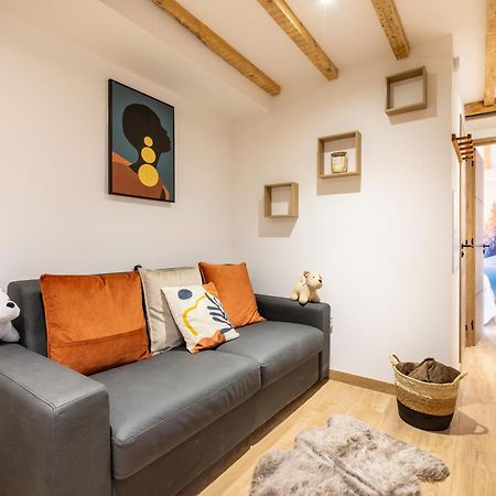 Le Repaire Des Ecureuils - Appt Avec Terrasse Apartment Formigueres Bagian luar foto